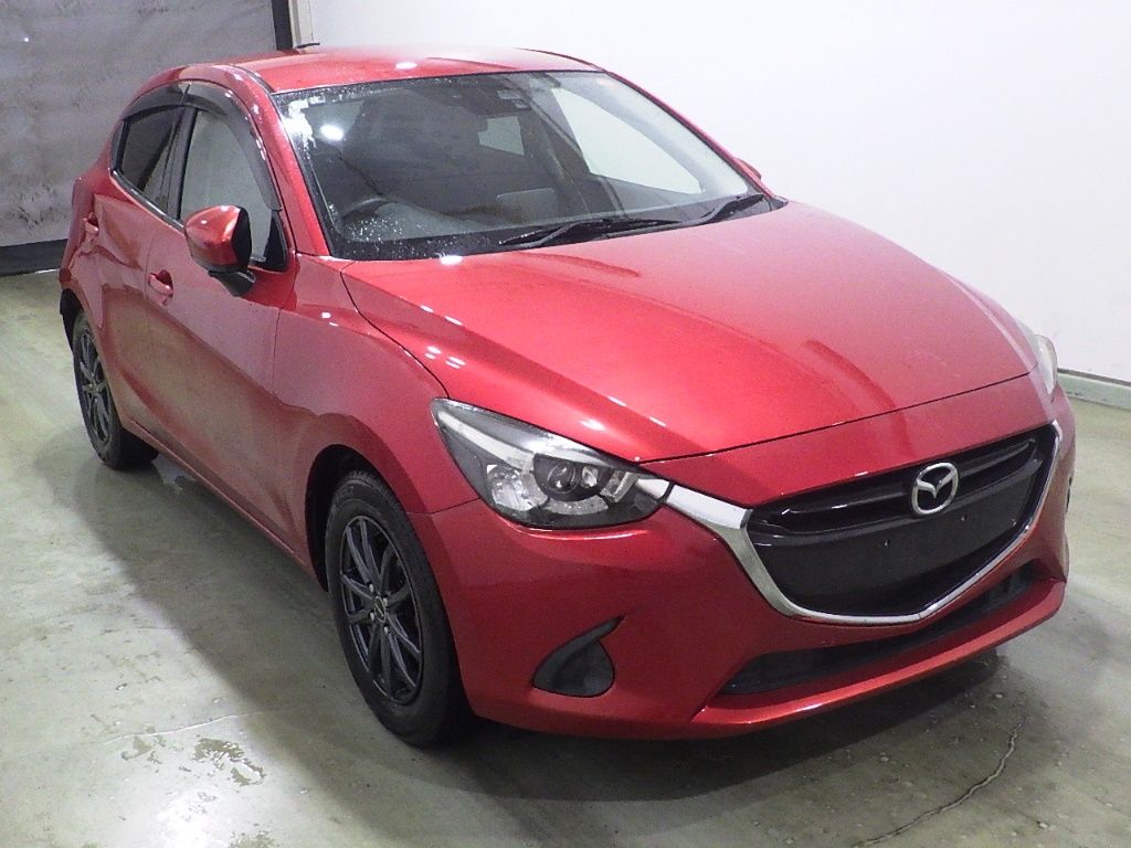 Japan Auction Vehicles 9 2014 Mazda Demio 13S auction photo