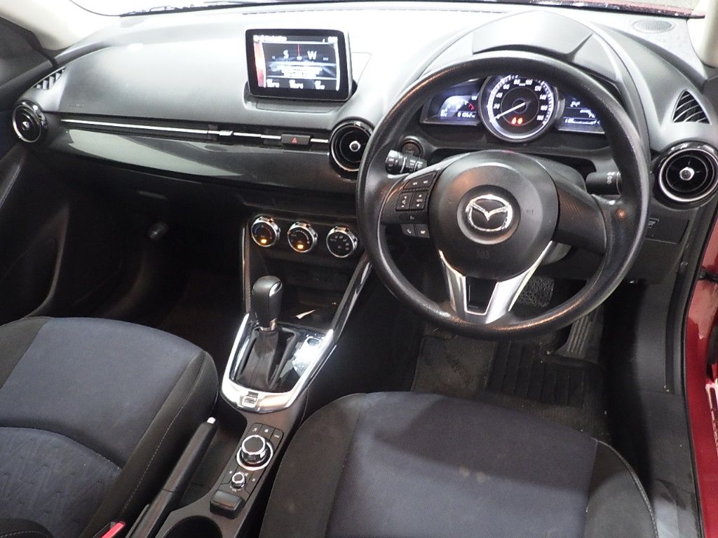 2014 Mazda Demio 13S auction photo 3