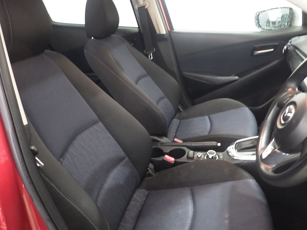 2014 Mazda Demio 13S auction photo 6