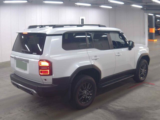 2025 Toyota Land Cruiser 250 VX 4WD auction photo 5