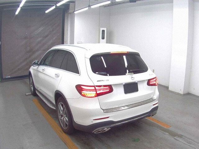 2016 Mercedes-Benz GLC GLC250 4M Sport 4WD auction photo 2