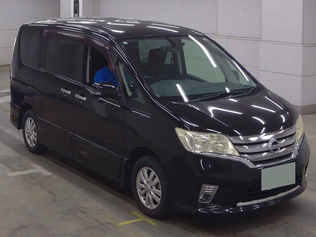 2012 Nissan Serena Highway Star V Select 4WD Japan auction vehicle