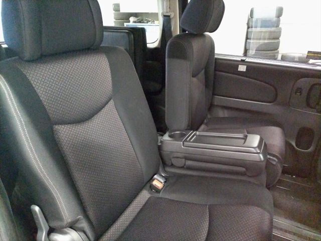 2012 Nissan Serena Highway Star V Select 4WD auction photo 6