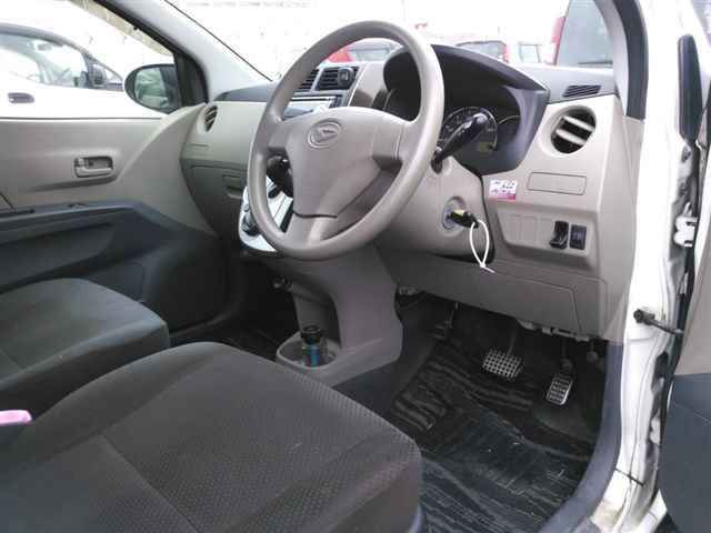 2007 Daihatsu Mira 4WD メモリアルエディション auction photo 3
