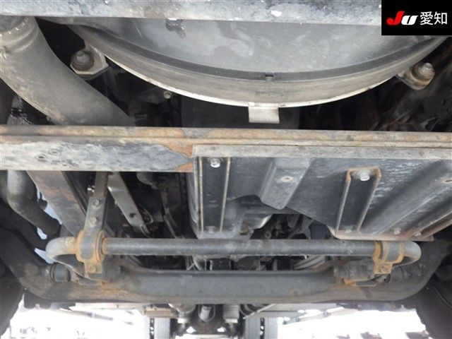 2017 Isuzu 13.9t auction photo 11