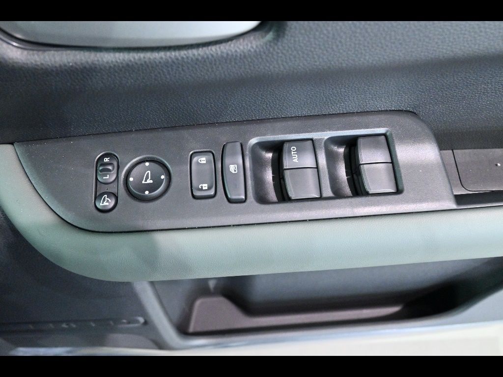2025 Honda Freed e:HEVクロスター 5人 auction photo 11