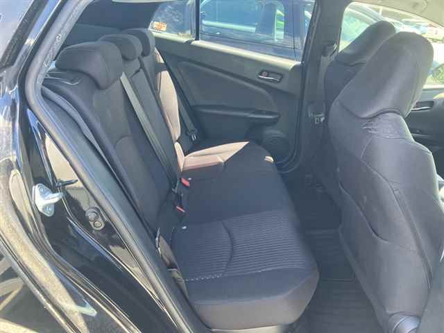 2017 Toyota Prius Sセーフティプラス auction photo 7