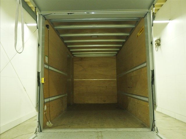 2023 Isuzu Elf Van auction photo 4
