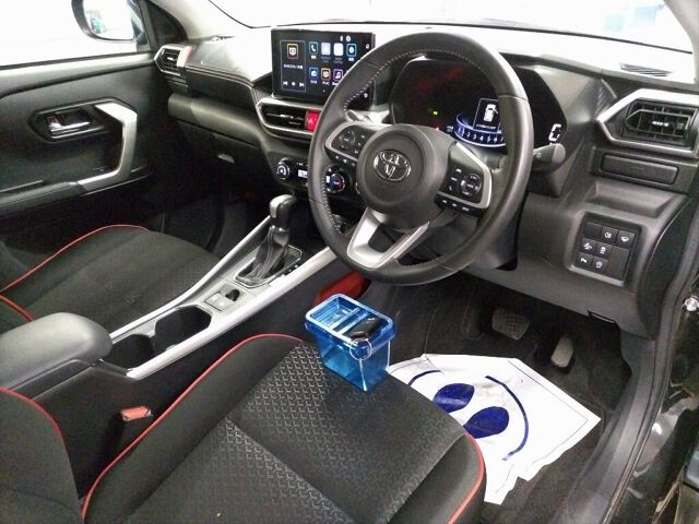 2023 Toyota Raize Z 4WD auction photo 3