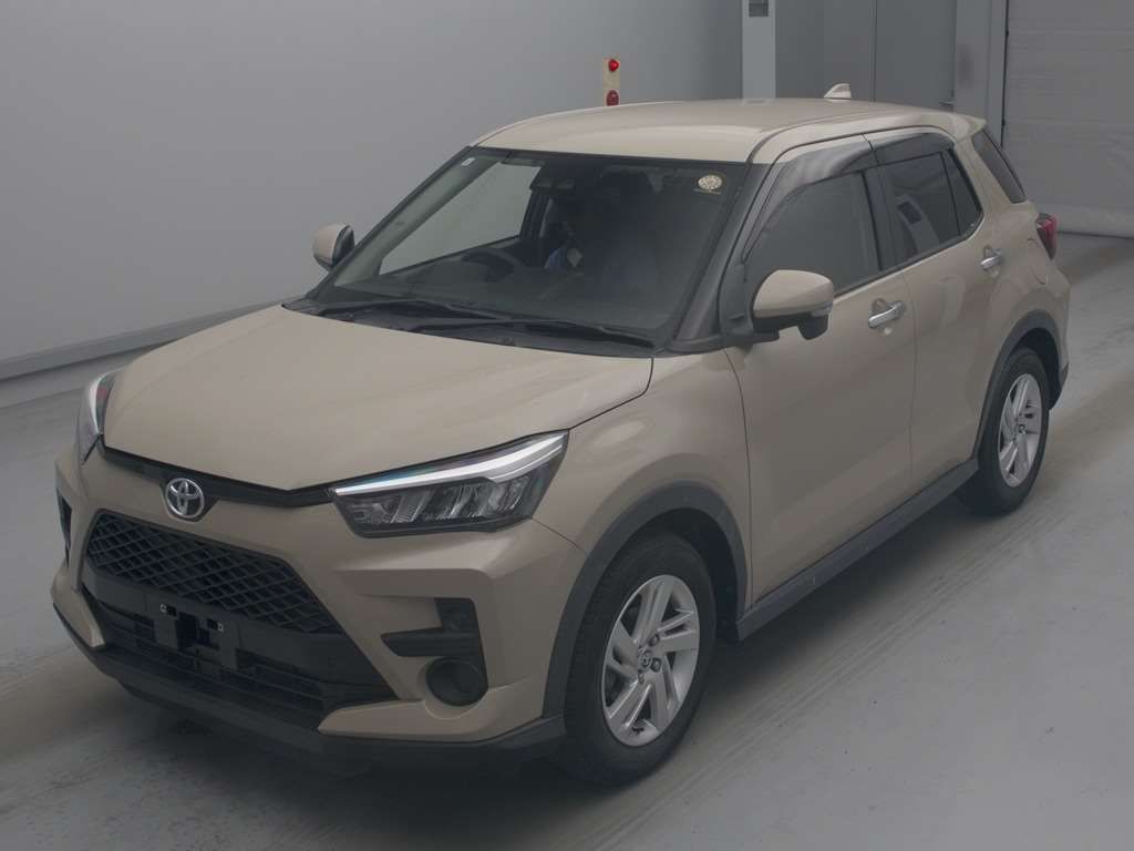 Japan Auction Vehicles 4 2021 Toyota Raize G auction photo