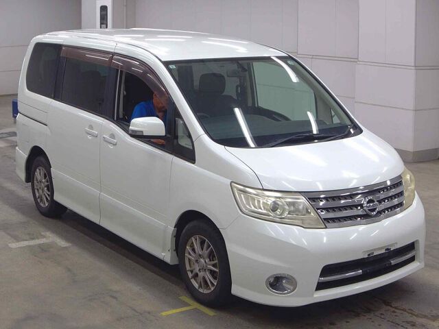 2010 Nissan Serena ハイウェイスター 4WD Japan auction vehicle