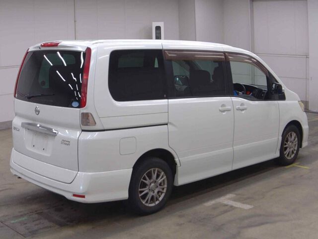 2010 Nissan Serena ハイウェイスター 4WD auction photo 5