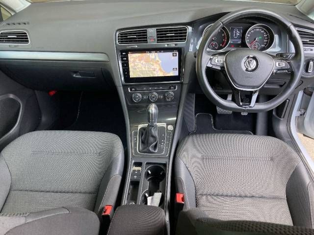 2018 Volkswagen フォルクスワーゲン ゴルフヴァリア TSI コンフォートライン auction photo 2