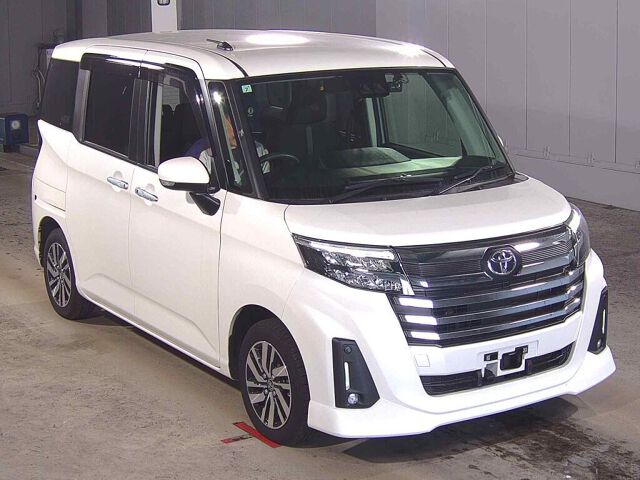 Japan Auction Vehicles 8 2021 Toyota Roomy Custom G 4WD auction photo