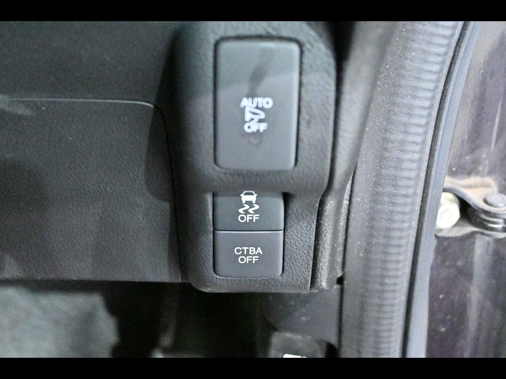 2017 Honda N-BOX カスタムターボSSブラックスタイルパッケージ auction photo 9