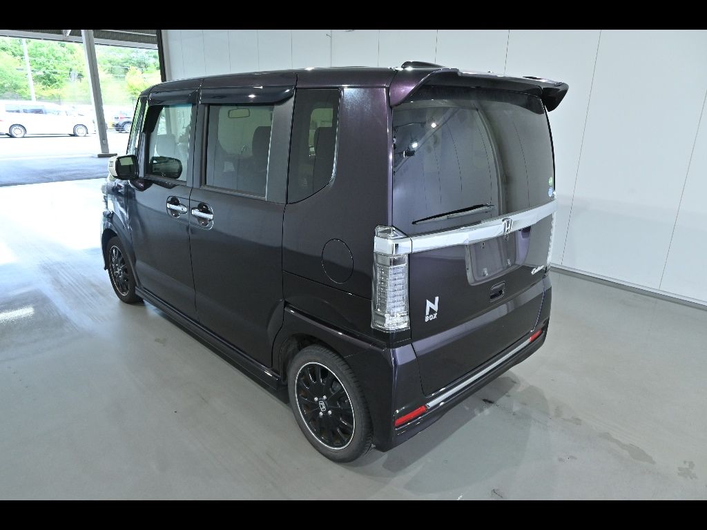 2017 Honda N-BOX カスタムターボSSブラックスタイルパッケージ auction photo 5