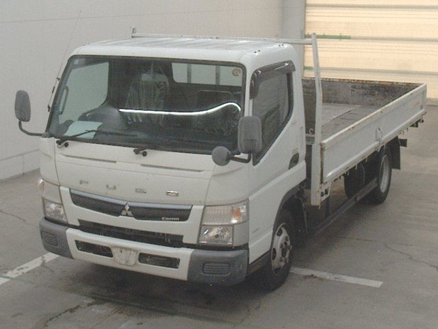 2019 Mitsubishi Fuso Canter Flatbed Japan auction vehicle