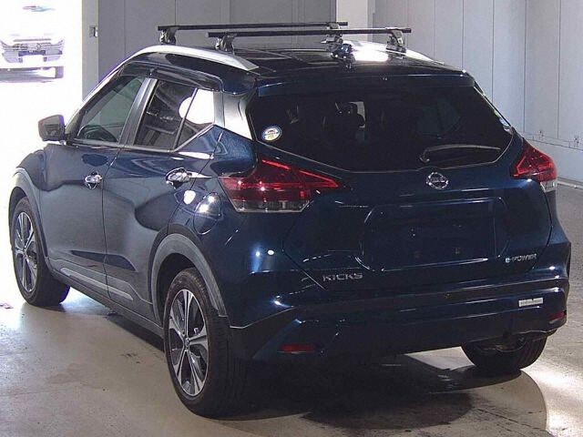 2021 Nissan Kicks X auction photo 2