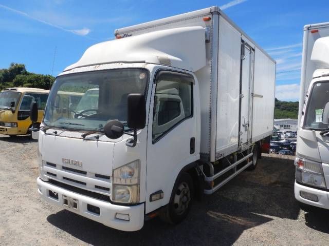 Japan Auction Vehicles 7 2008 Isuzu Elf * auction photo