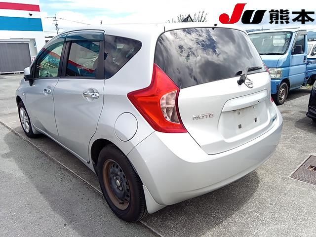 2013 Nissan Note メダリスト auction photo 2