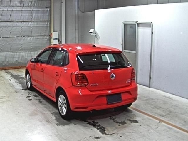 2017 Volkswagen ポロ TSI Comfortline Meister auction photo 2