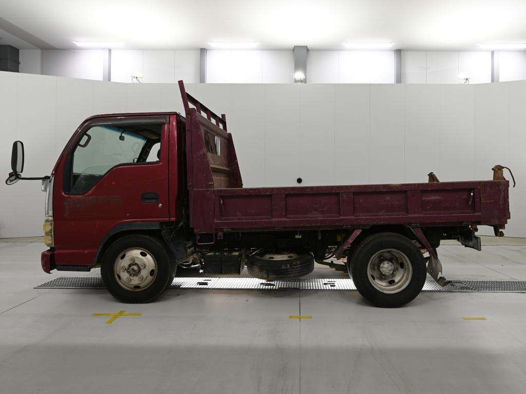 2005 Isuzu Elf dump auction photo 4