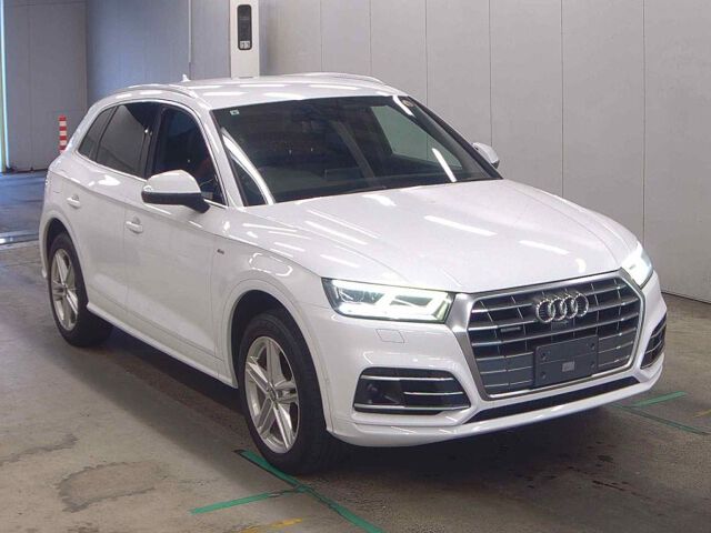 2018 Audi Q5 2.0 TFSIQ Sport S La 4WD Japan auction vehicle