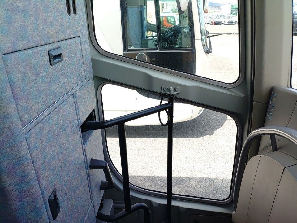 2011 Mitsubishi Fuso エアロエース auction photo 13