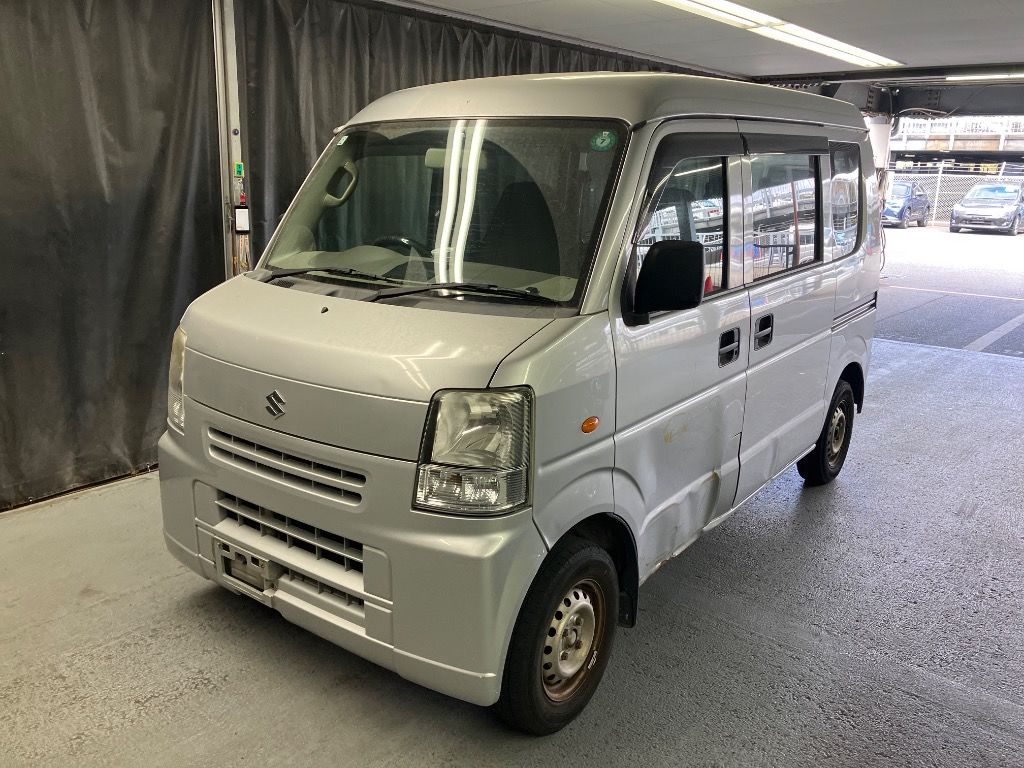 2010 Suzuki エブリイV PC H/R auction photo 5