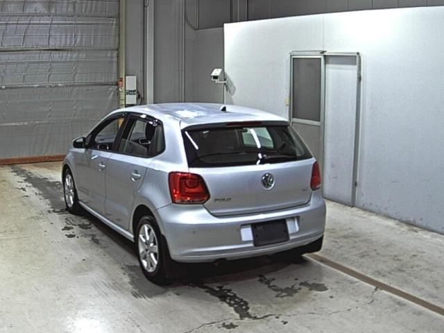 2013 Volkswagen ポロ TSIハイライン auction photo 2