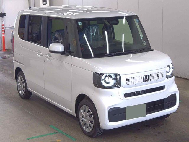 2026 Honda N-BOX Base grade 4WD Japan auction vehicle