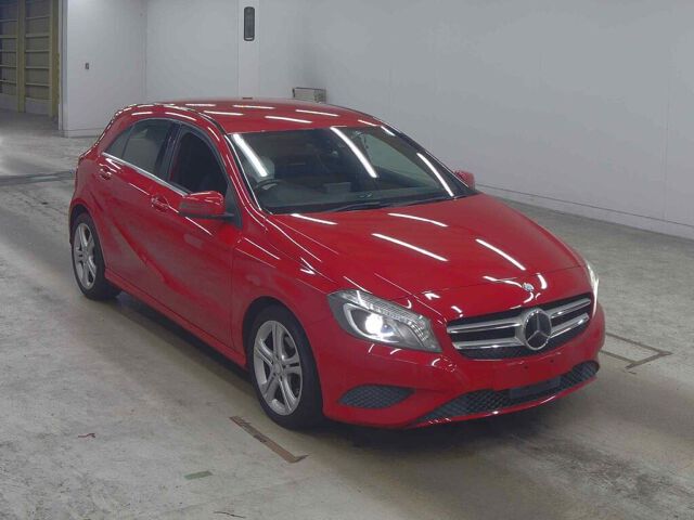Japan Auction Vehicles 8 2013 Mercedes-Benz A-Class A180 auction photo