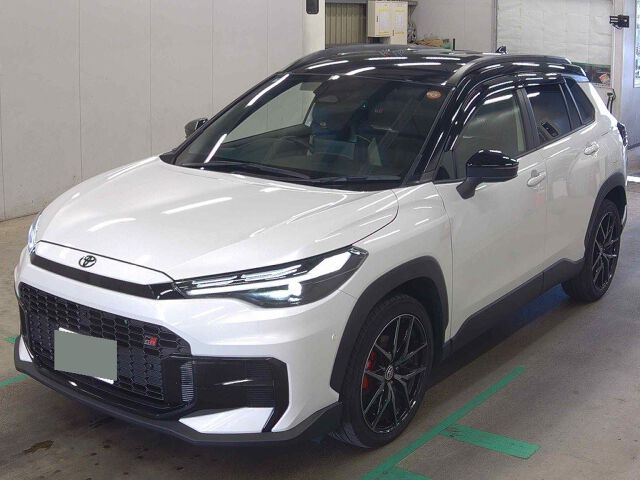 2025 Toyota Corolla Cross GRスポーツ 4WD auction photo 4