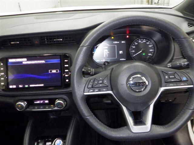 2021 Nissan Kicks X auction photo 5