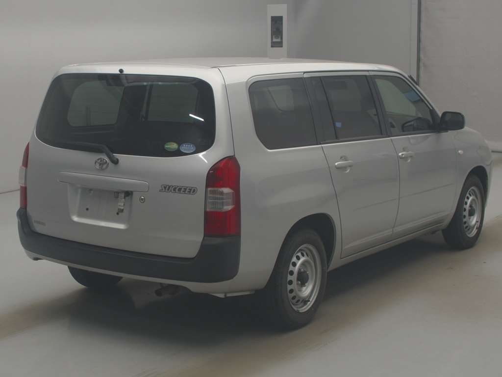 2019 Toyota Succeed UL-X auction photo 2