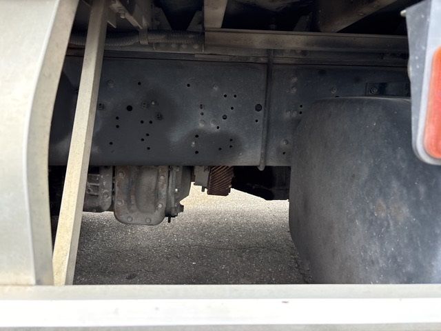 2009 Isuzu Giga アルミウイング auction photo 10