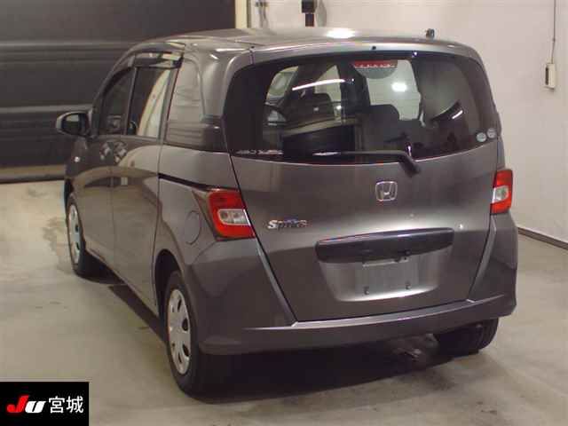 2012 Honda Freed Spike 4WD G auction photo 2