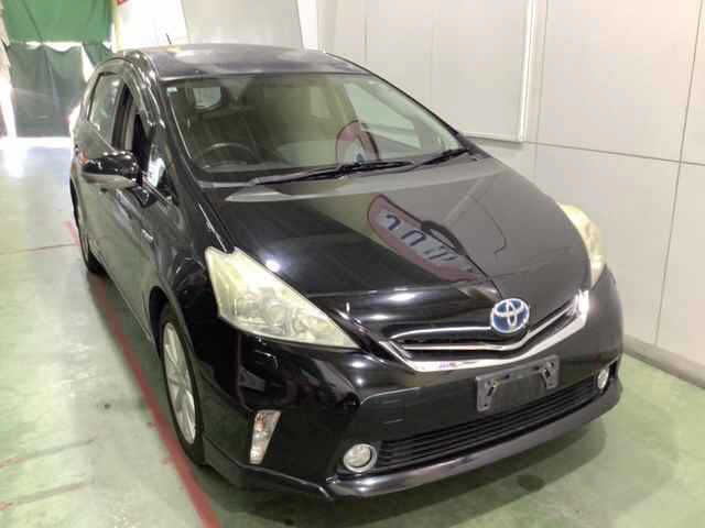 Japan Auction Vehicles 4 2011 Toyota Prius Alpha Gツーリングセレクション auction photo