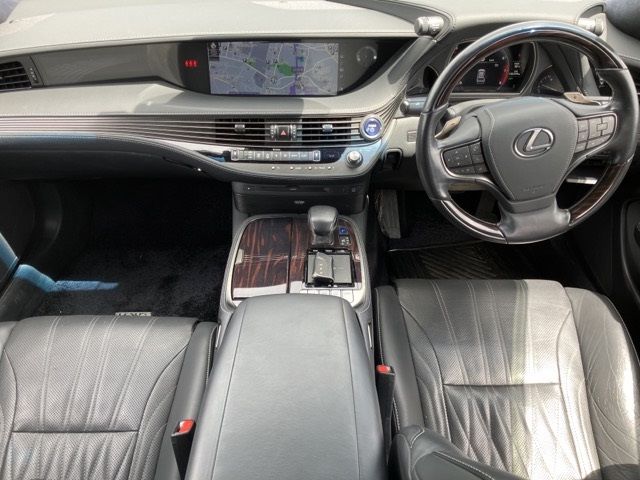 2020 Lexus LS500h バージョンL auction photo 3