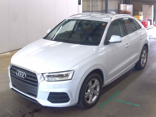 2016 Audi Q3 2.0TFSIQ180PS 4WD auction photo 4