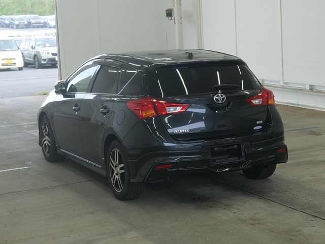 2014 Toyota Auris 180G Sパッケージ auction photo 2