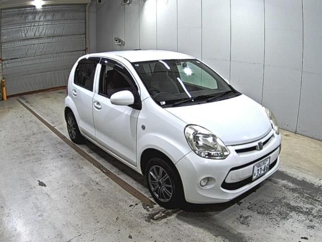 2014 Toyota Passo X Japan auction vehicle