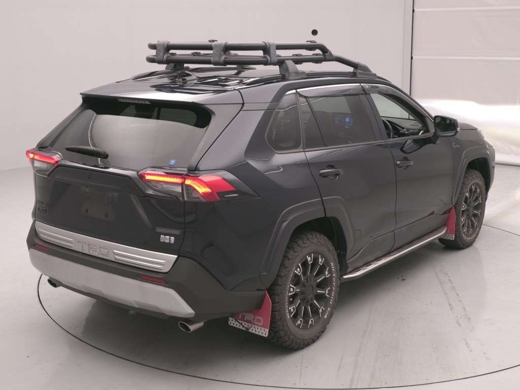 2022 Toyota RAV4 Hybrid Adventure 4WD auction photo 2