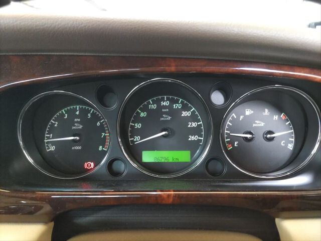2006 Jaguar XJ XJ 4.2 Executive auction photo 6