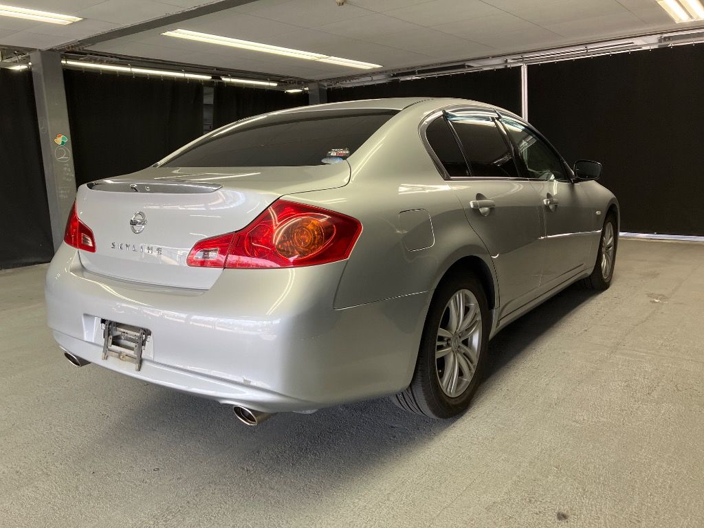 2010 Nissan Skyline 250GT auction photo 4