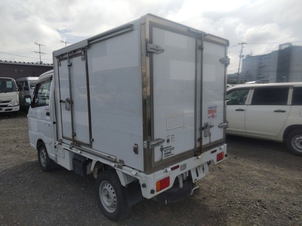 2018 Nissan NT100 クリッパー auction photo 6