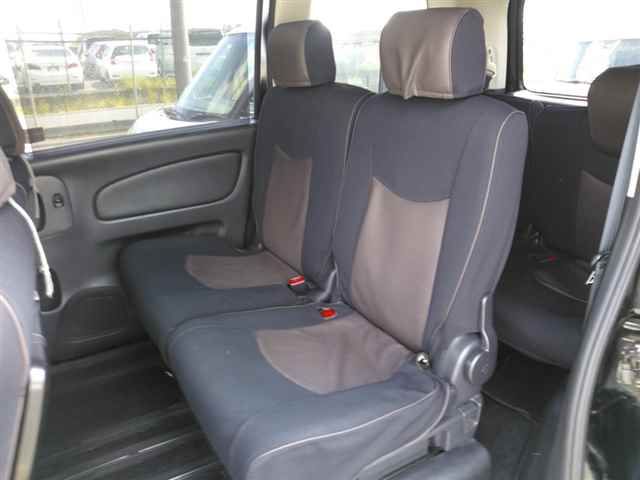 2011 Nissan Serena ハイウェイスター auction photo 9