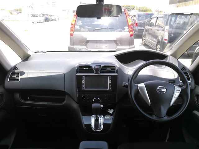 2011 Nissan Serena ハイウェイスター auction photo 8