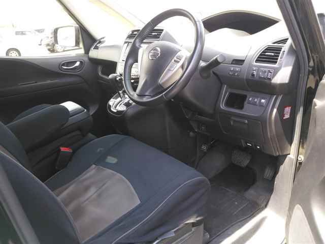 2011 Nissan Serena ハイウェイスター auction photo 3
