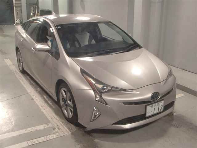 Japan Auction Vehicles 11 2016 Toyota Prius Aツーリングセレクション auction photo